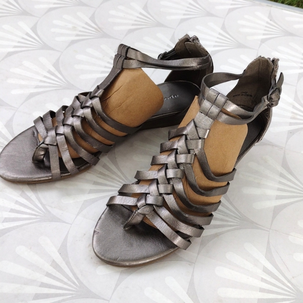 $5 Deal Pewter apostrophe sandals